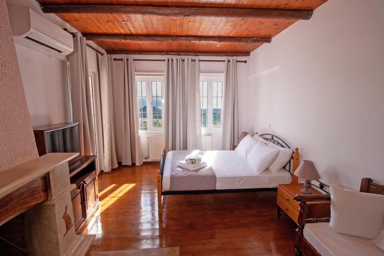 Mylos House With Sea View Lixouri Esterno foto